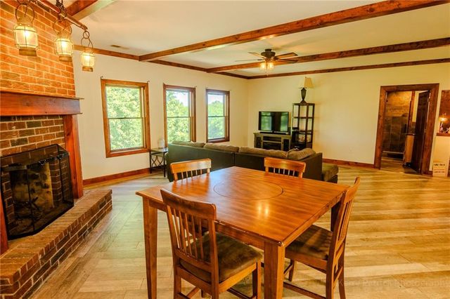 8555 NW Old US 169 Highway, Gower, MO 64454