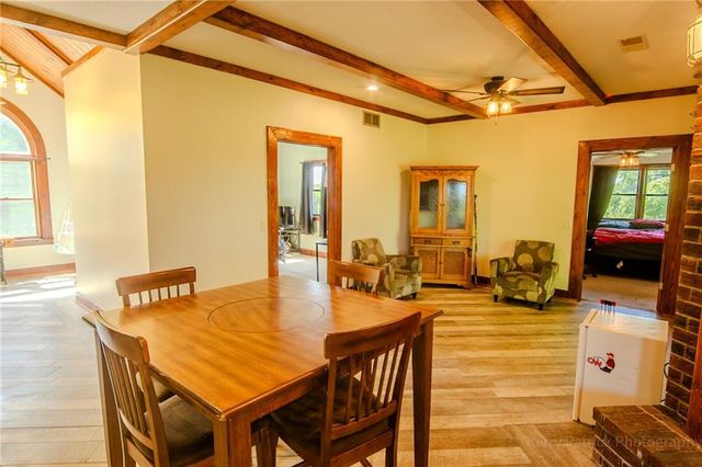 8555 NW Old US 169 Highway, Gower, MO 64454