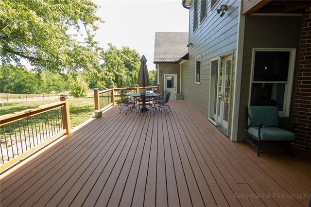 8555 NW Old US 169 Highway, Gower, MO 64454
