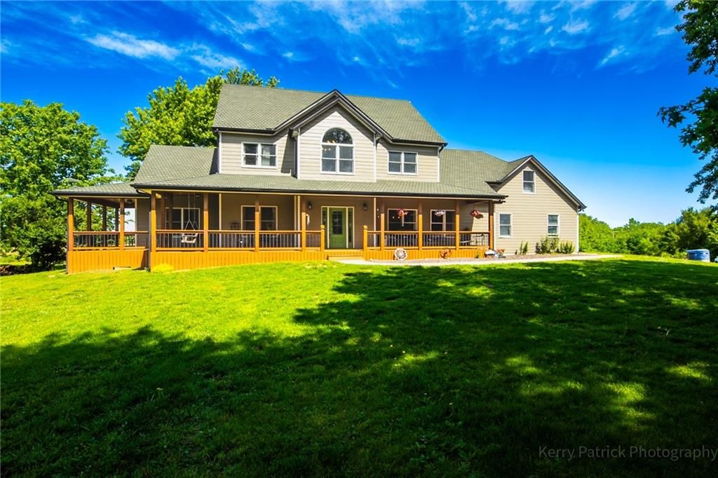 8555 NW Old US 169 Highway, Gower, MO 64454