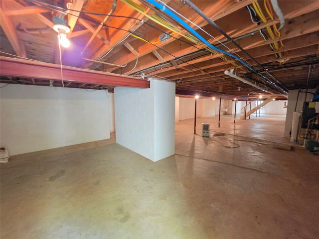 7100 BARGAIN Road, Erie, PA 16509