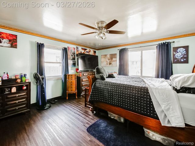 115 W Elza Avenue, Hazel Park, MI 48030