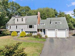 11 Liberty Road, Marshfield, MA 02050