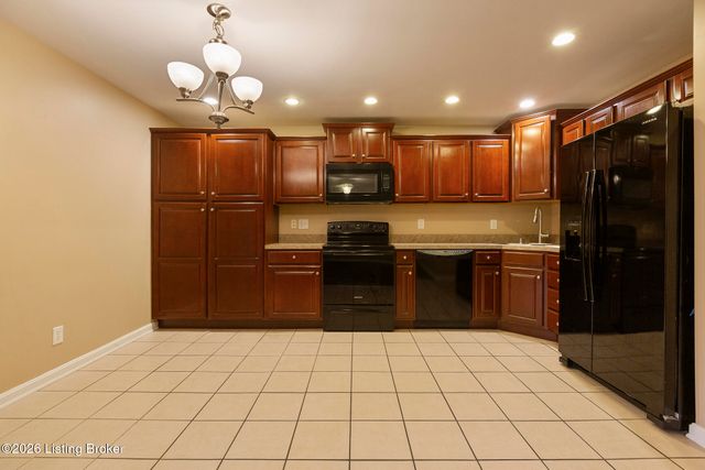753 N Hite Ave 4, Louisville, KY 40206