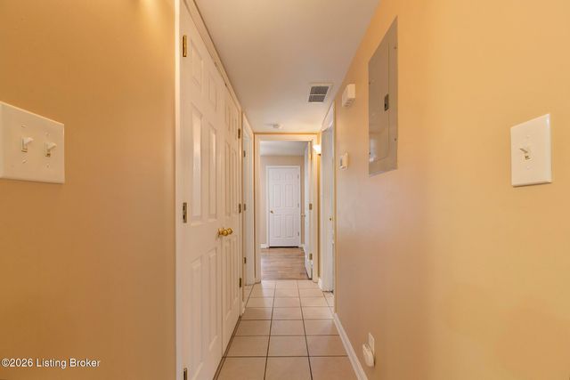 753 N Hite Ave 4, Louisville, KY 40206