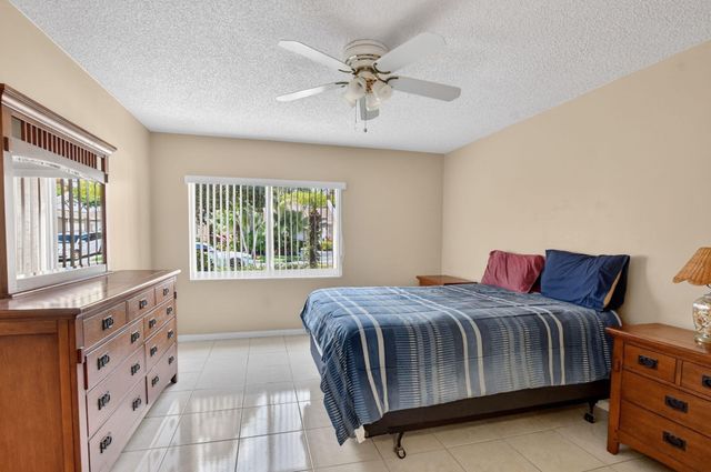 8159 Summerbreeze Lane, Boca Raton, FL 33496
