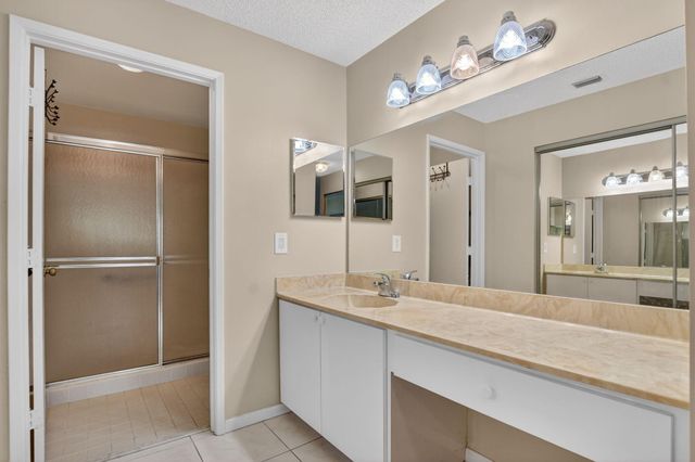 8159 Summerbreeze Lane, Boca Raton, FL 33496