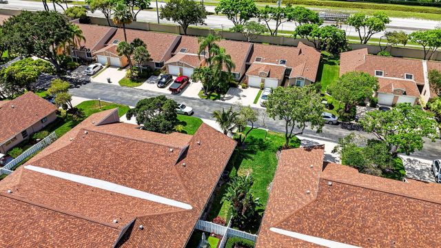 8159 Summerbreeze Lane, Boca Raton, FL 33496