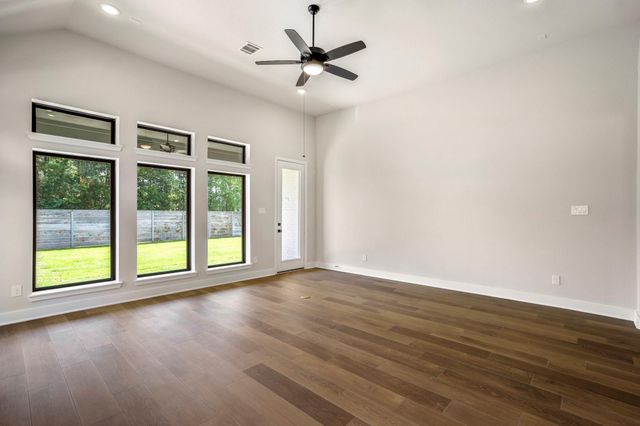 17218 Blooming Suzans Lane, Conroe, TX 77302