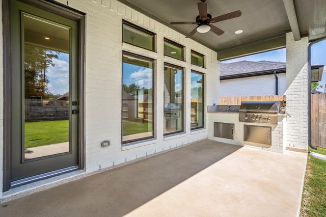 17218 Blooming Suzans Lane, Conroe, TX 77302