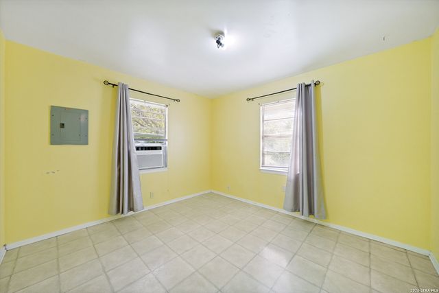 1431 ARANSAS AVE, San Antonio, TX 78210
