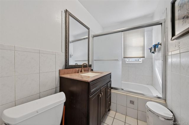 10424 187th Street, Saint Albans, NY 11412