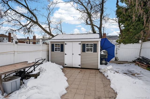 10424 187th Street, Saint Albans, NY 11412