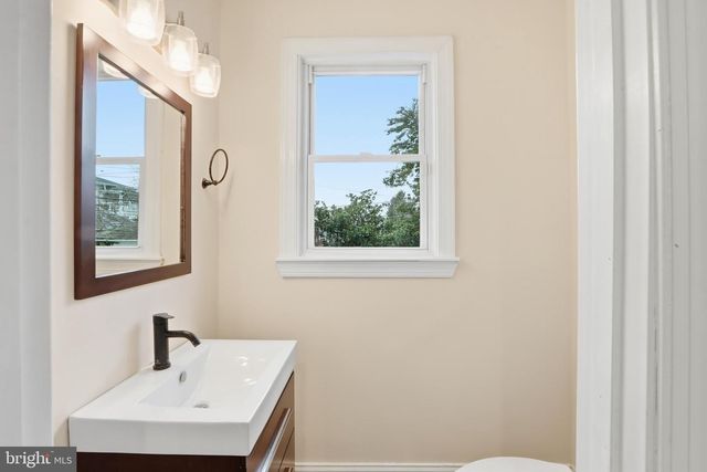 3211 DORCHESTER RD, Baltimore, MD 21215