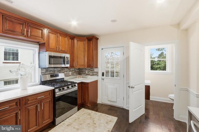 3211 DORCHESTER RD, Baltimore, MD 21215