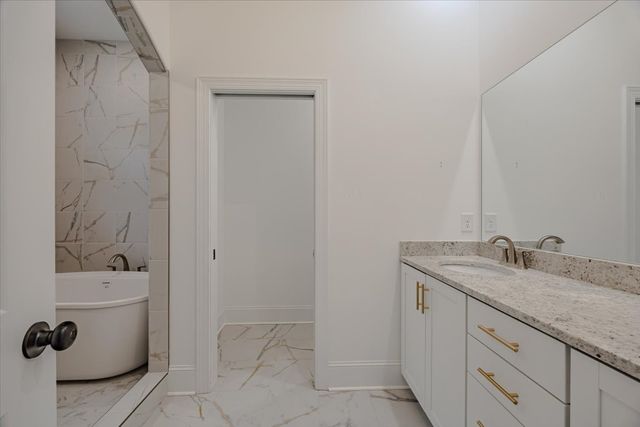 1004 Tiane Trail, Gallatin, TN 37066