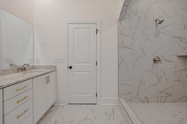 1004 Tiane Trail, Gallatin, TN 37066