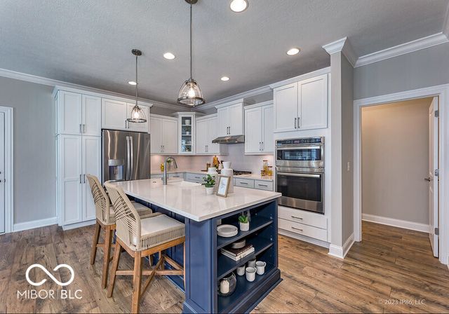 7031 Yosemite Drive, Zionsville, IN 46077