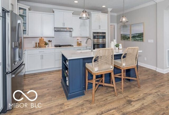 7031 Yosemite Drive, Zionsville, IN 46077