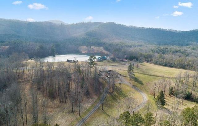 232 Andes Ridge, Ellijay, GA 30540