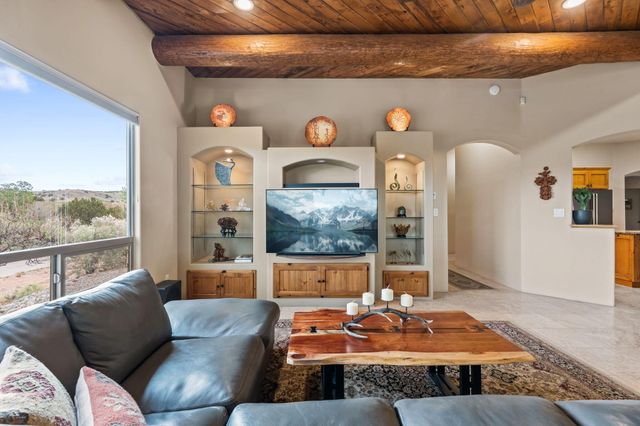 34 Santa Ana Loop, Placitas, NM 87043