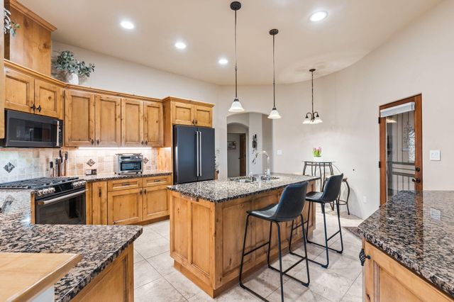 34 Santa Ana Loop, Placitas, NM 87043