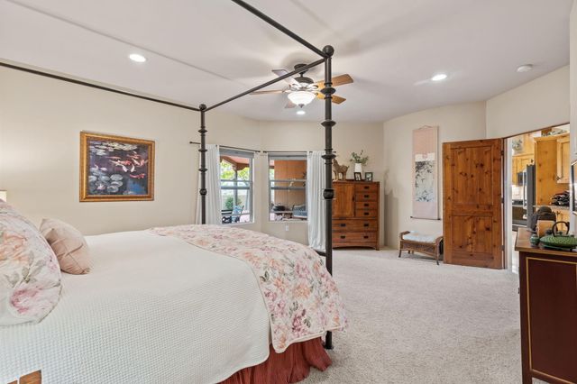 34 Santa Ana Loop, Placitas, NM 87043