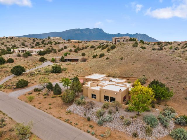 34 Santa Ana Loop, Placitas, NM 87043