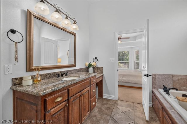 1612 Granite Lane, Fort Smith, AR 72916