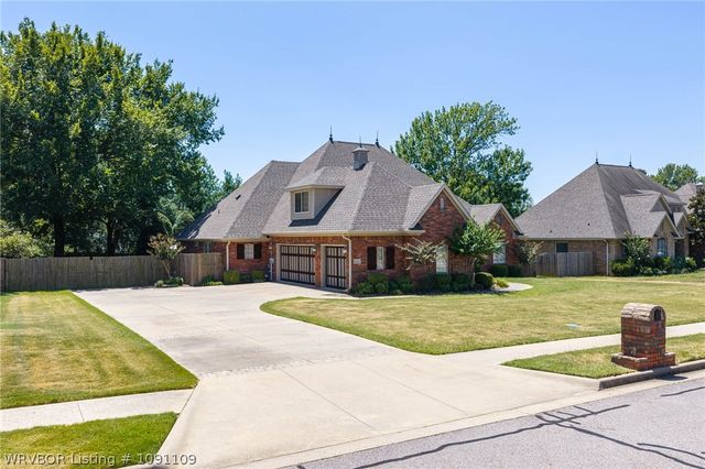 1612 Granite Lane, Fort Smith, AR 72916