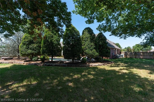 1612 Granite Lane, Fort Smith, AR 72916
