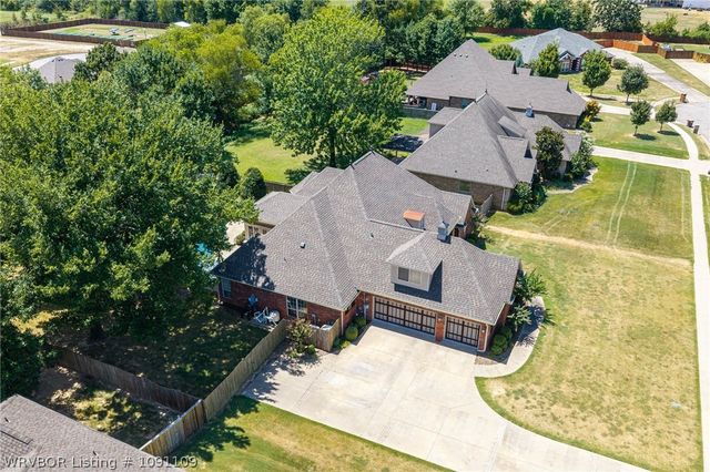 1612 Granite Lane, Fort Smith, AR 72916
