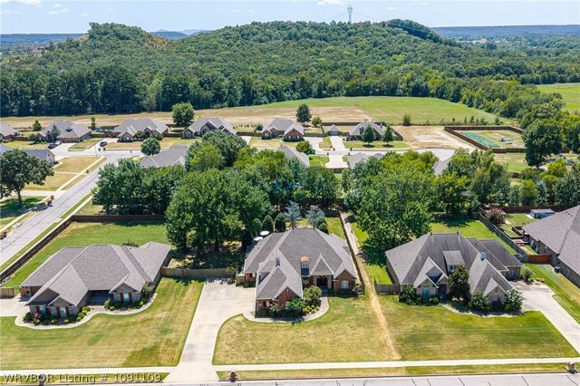 1612 Granite Lane, Fort Smith, AR 72916
