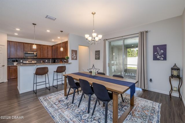 18 Oakleaf Way, Palm Coast, FL 32137