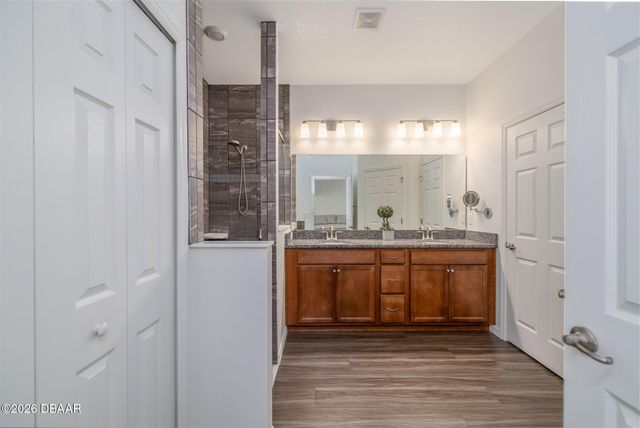 18 Oakleaf Way, Palm Coast, FL 32137