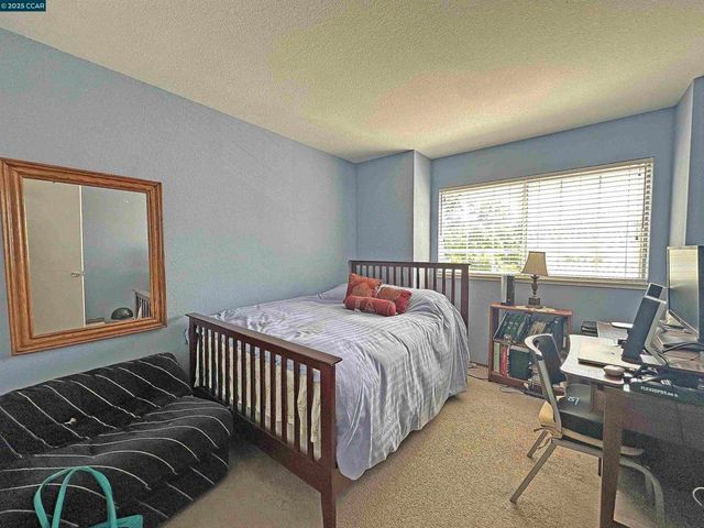 1114 Alta Marino Cir, Pinole, CA 94564