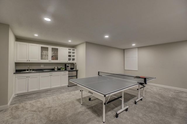 1075 Autumn Oak Lane, Hudson, WI 54016