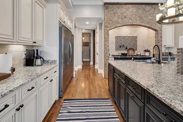 10234 OAK LEVEE DR, Lakeland, TN 38002
