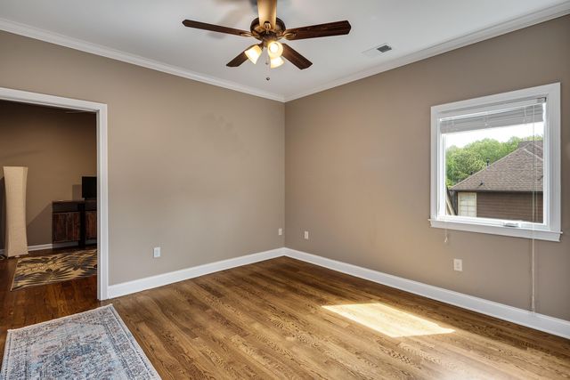 10234 OAK LEVEE DR, Lakeland, TN 38002