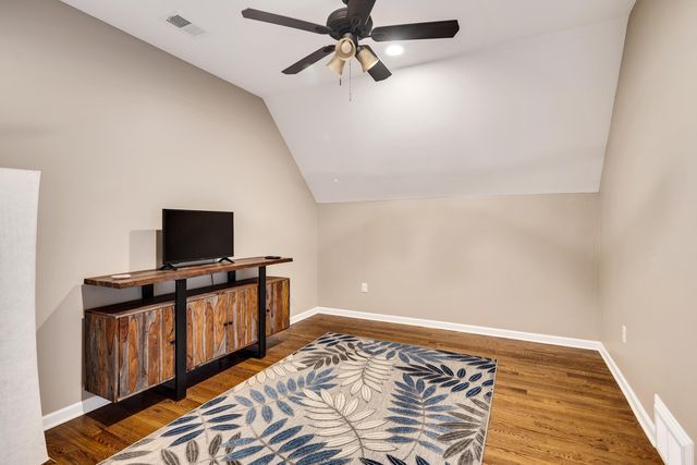10234 OAK LEVEE DR, Lakeland, TN 38002