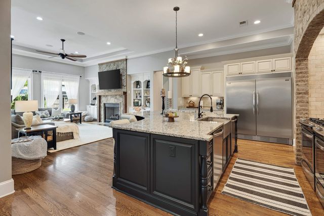 10234 OAK LEVEE DR, Lakeland, TN 38002