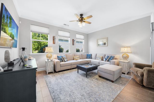 1004 Oak Marsh Ln., North Myrtle Beach, SC 29582