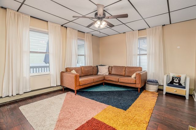 663 Millbury St, Worcester, MA 01607