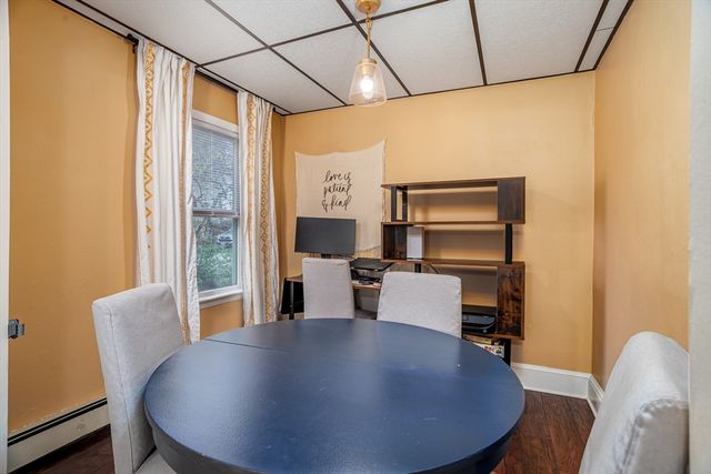 663 Millbury St, Worcester, MA 01607