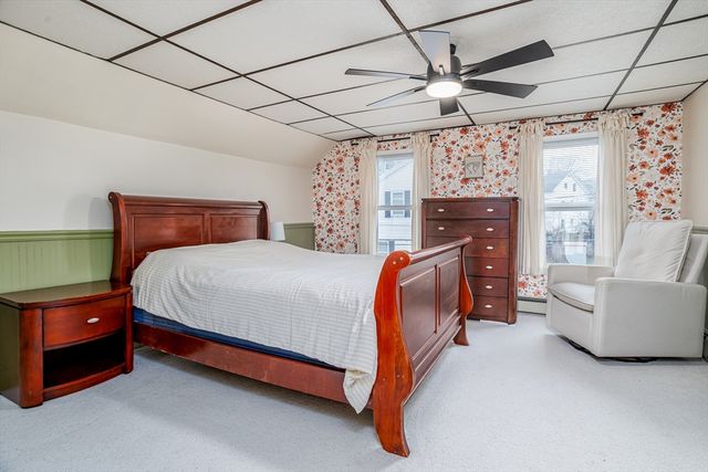 663 Millbury St, Worcester, MA 01607