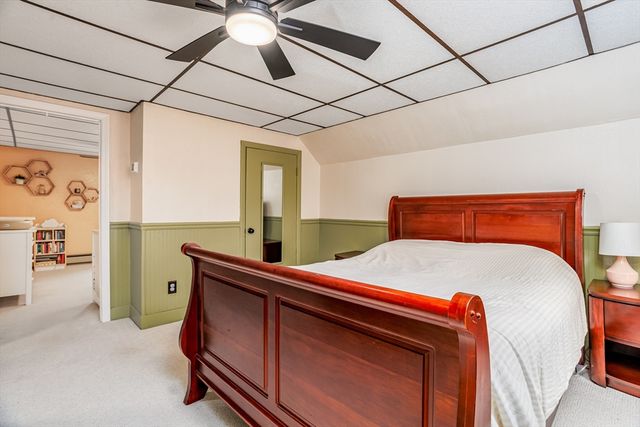 663 Millbury St, Worcester, MA 01607