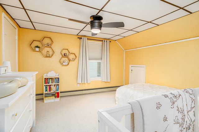 663 Millbury St, Worcester, MA 01607