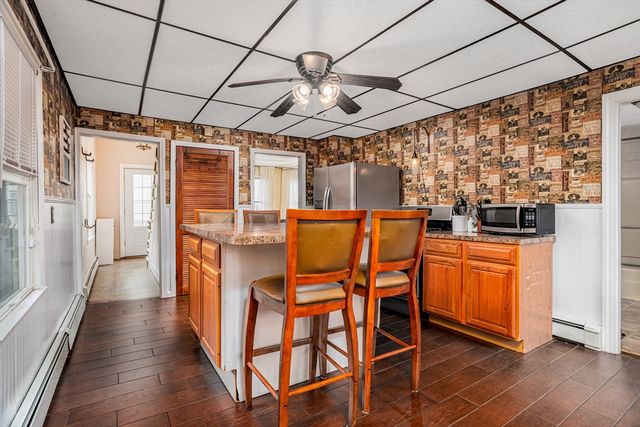 663 Millbury St, Worcester, MA 01607