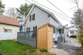 663 Millbury St, Worcester, MA 01607
