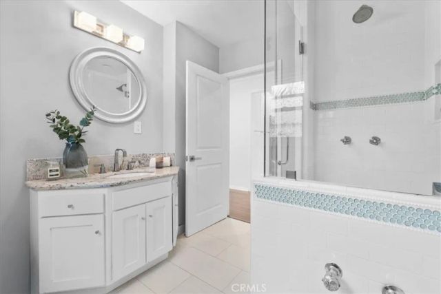 2116 S Cloverdale, Los Angeles, CA 90016
